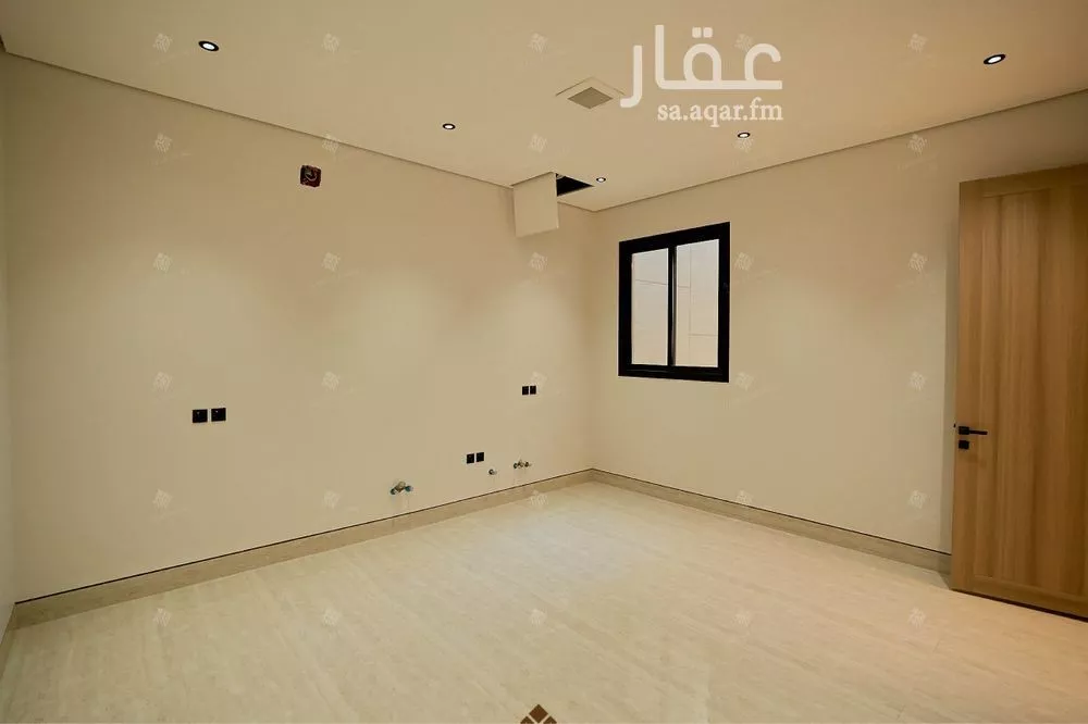 5 bedroom villa in Al Mahdiyyah 20