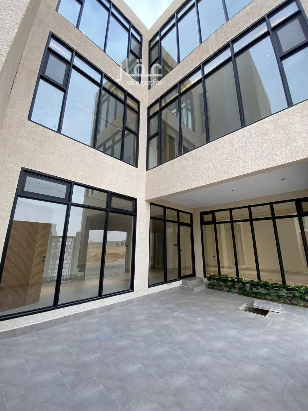 5 bedroom villa in Al Mahdiyyah 3