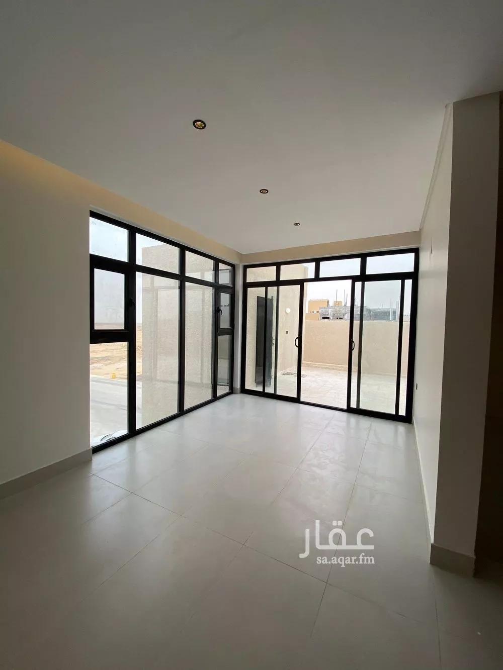 5 bedroom villa in Al Mahdiyyah 10