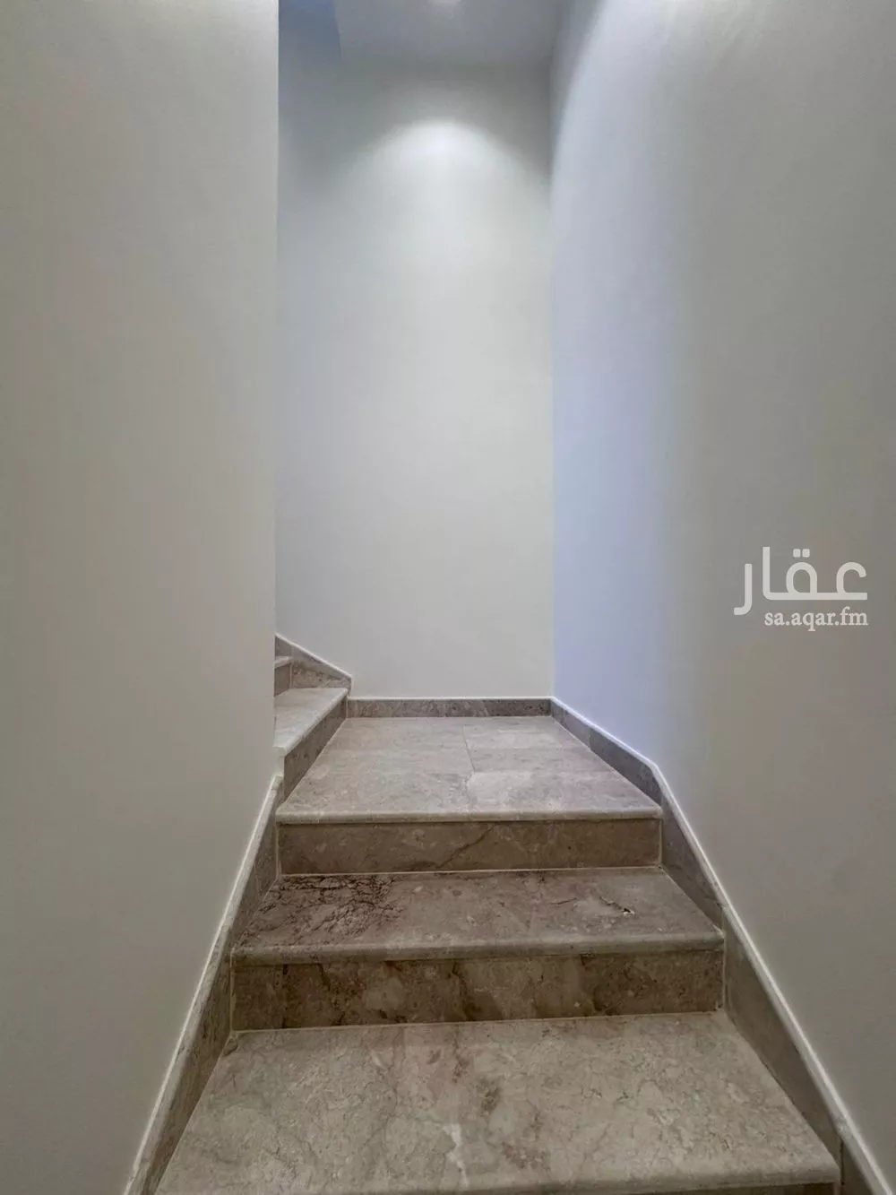 فيلا 5 غرف في المهدية 3