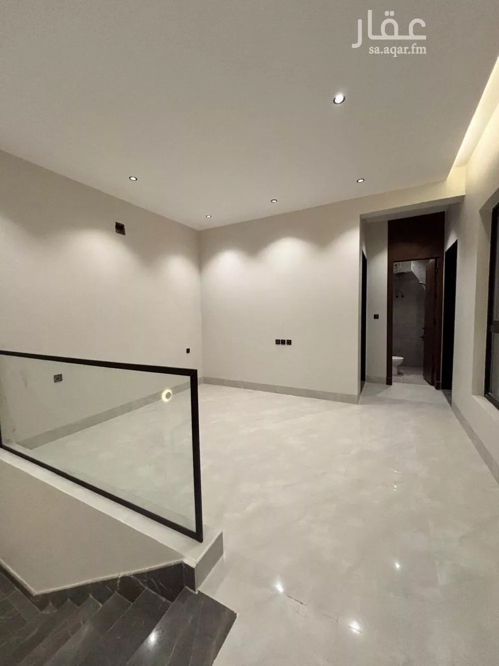 5 bedroom villa in Al Mahdiyyah 2