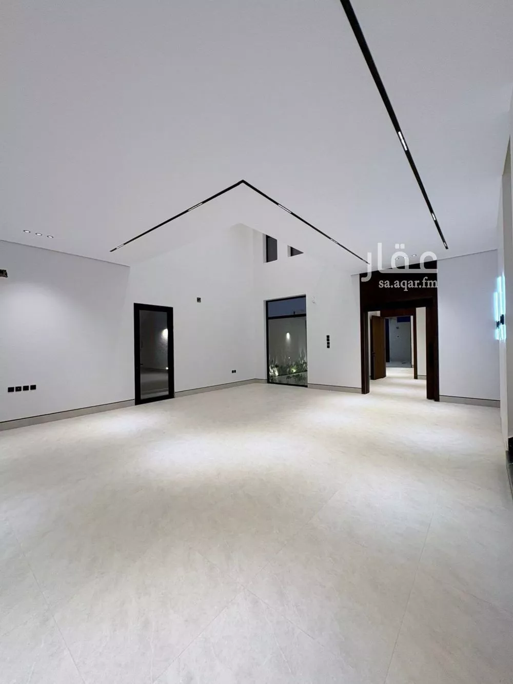 5 bedroom villa in Al Mahdiyyah 10