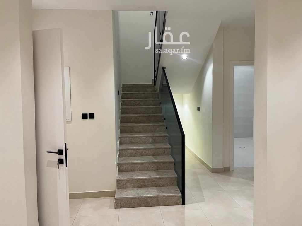 4 bedroom apartment in Tuwaiq, Riyadh 15
