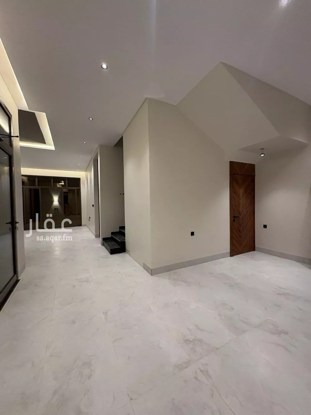 6 bedroom villa in Al Mahdiyyah 10