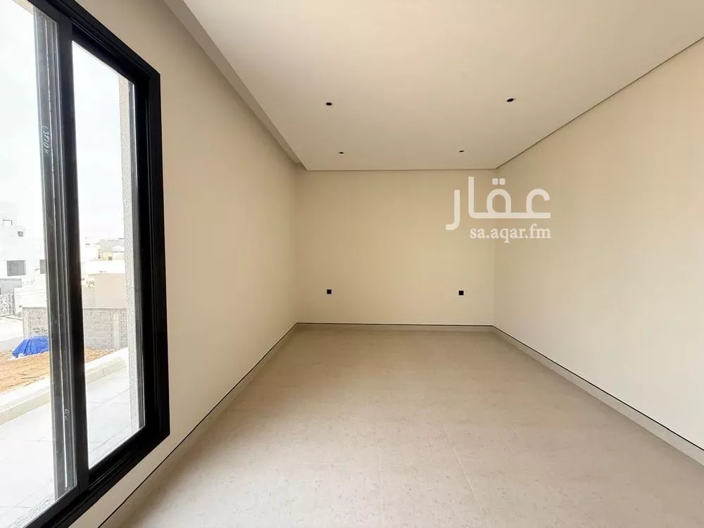 5 bedroom villa in Al Mahdiyyah 25