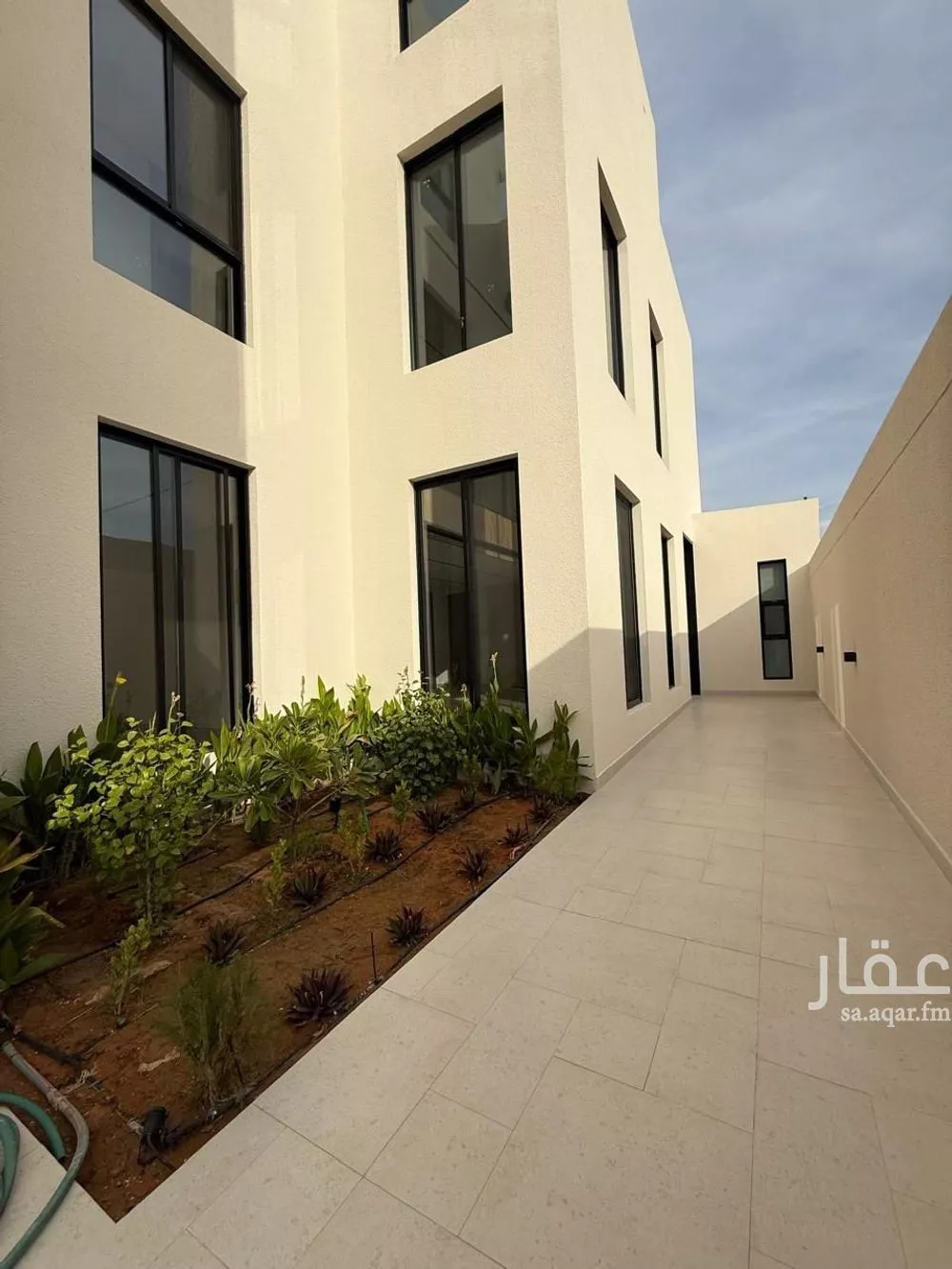 5 bedroom villa in Al Mahdiyyah 6
