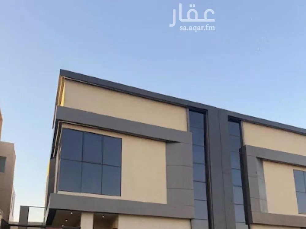 5 bedroom villa in Al Mahdiyyah 2