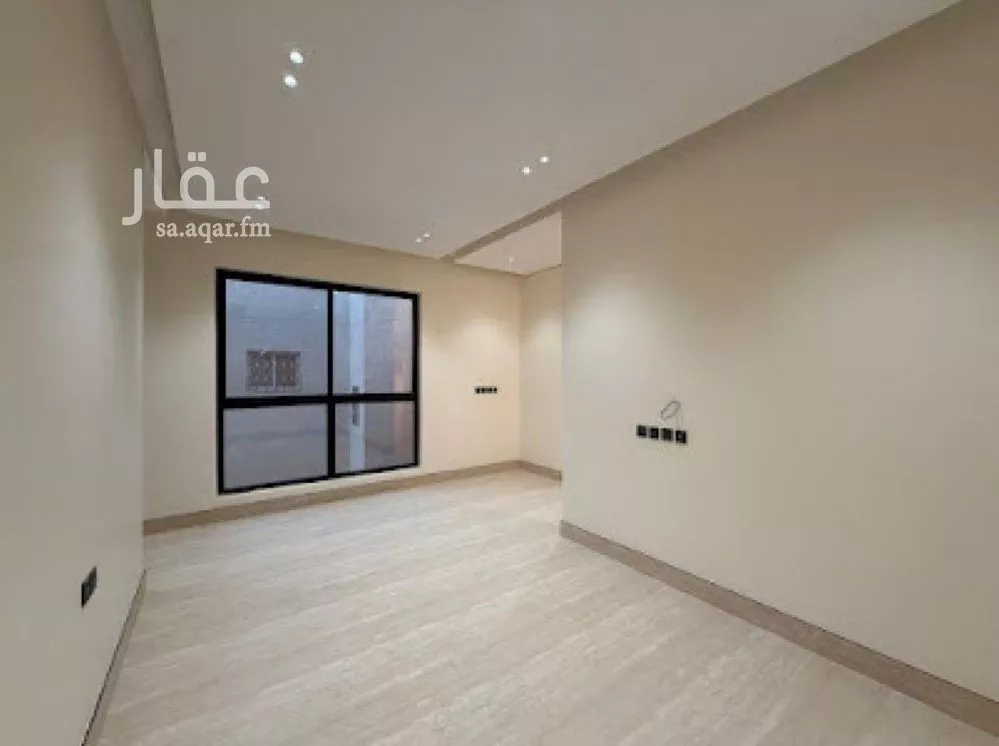 5 bedroom villa in Al Mahdiyyah 17