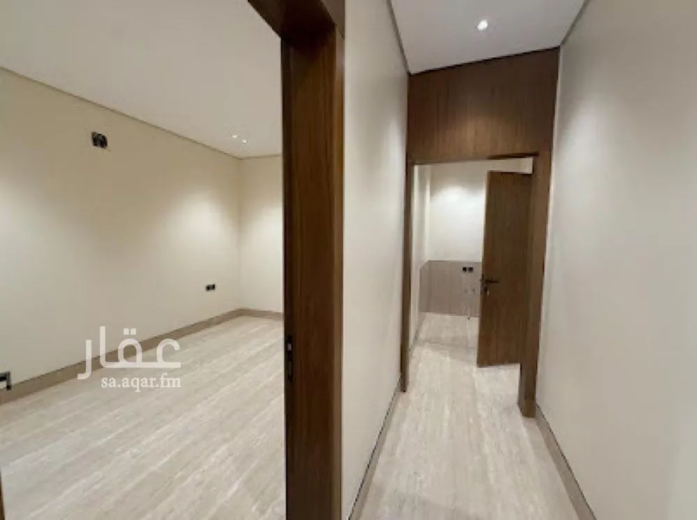 5 bedroom villa in Al Mahdiyyah 19