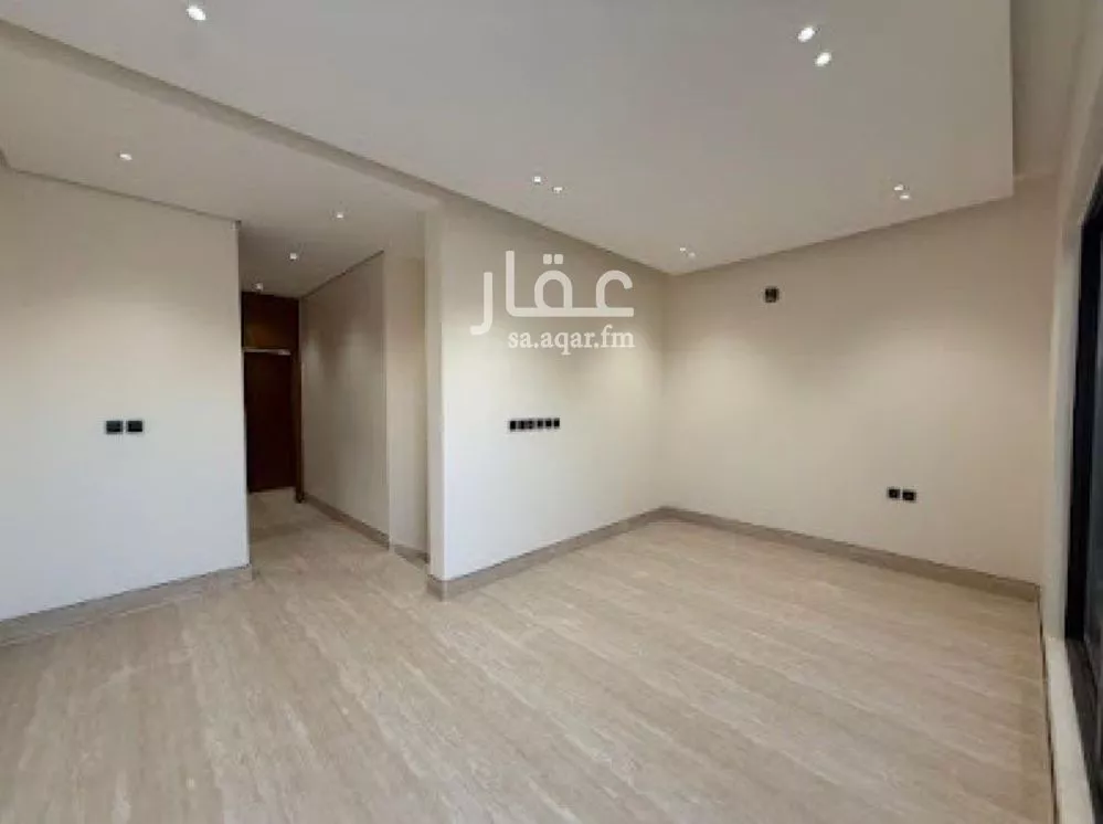 5 bedroom villa in Al Mahdiyyah 21