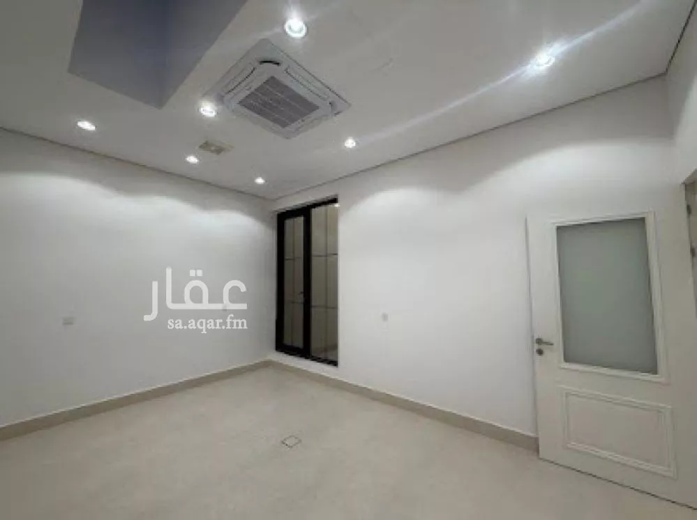 5 bedroom villa in Al Mahdiyyah 13