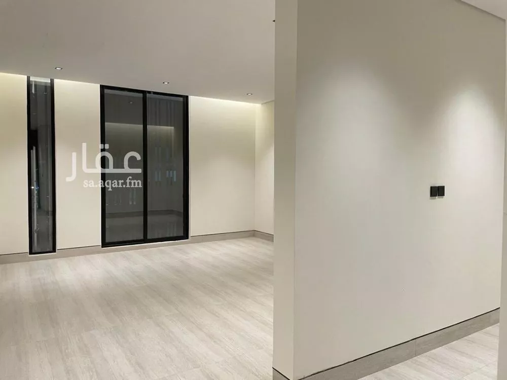 6 bedroom villa in Al Mahdiyyah 14