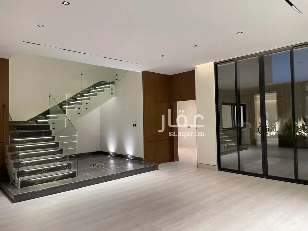 6 bedroom villa in Al Mahdiyyah 7