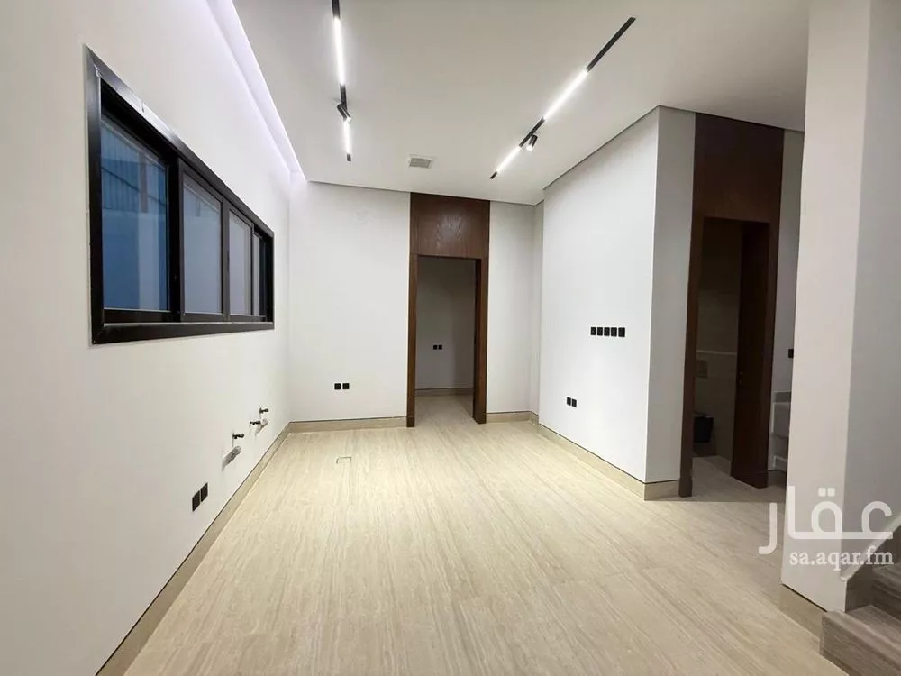5 bedroom villa in Al Mahdiyyah 15