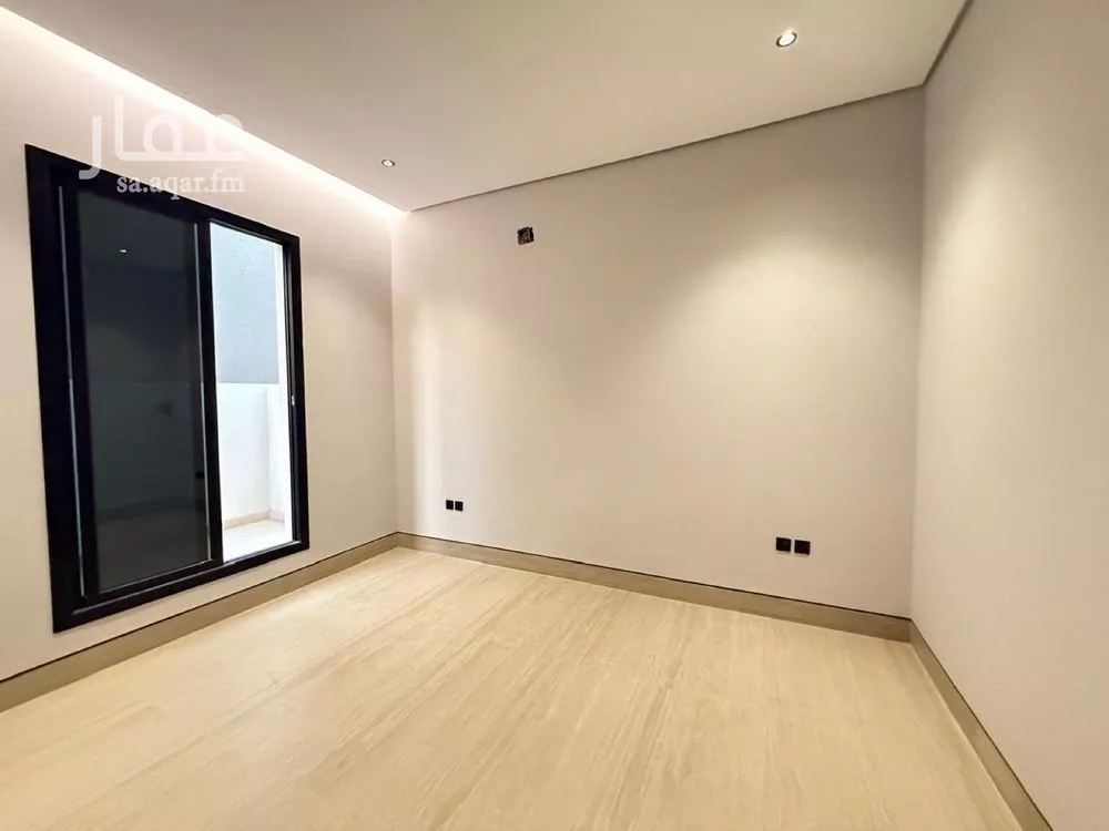 5 bedroom villa in Al Mahdiyyah 19