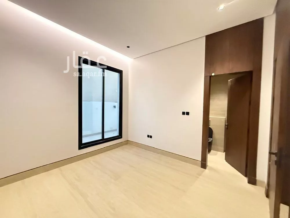 5 bedroom villa in Al Mahdiyyah 5