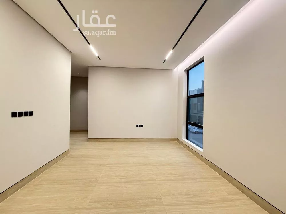 5 bedroom villa in Al Mahdiyyah 8