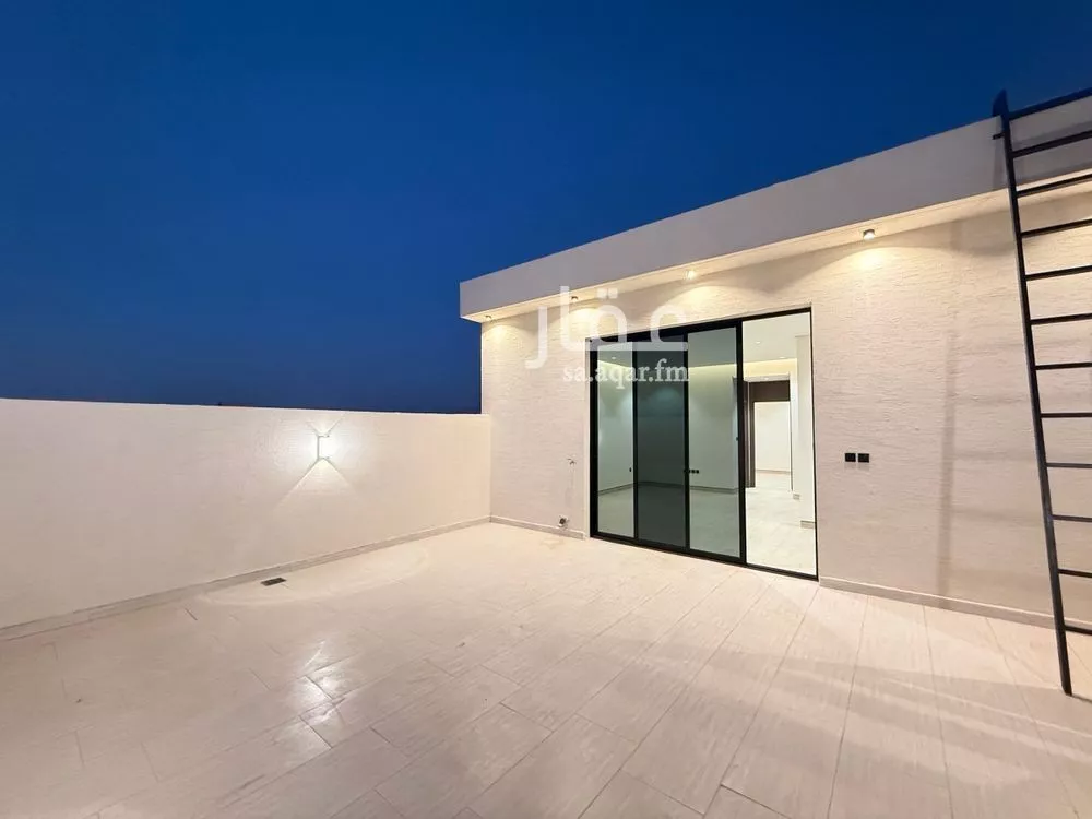 6 bedroom villa in Al Mahdiyyah 20