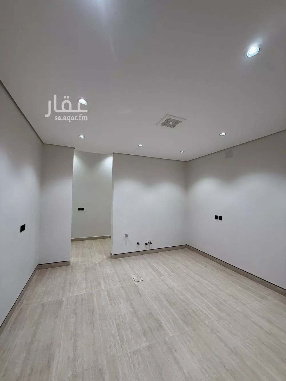 6 bedroom villa in Al Mahdiyyah 5