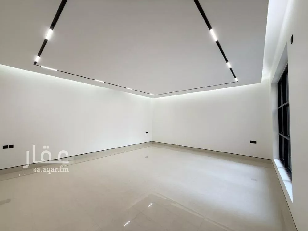 5 bedroom villa in Al Mahdiyyah 27
