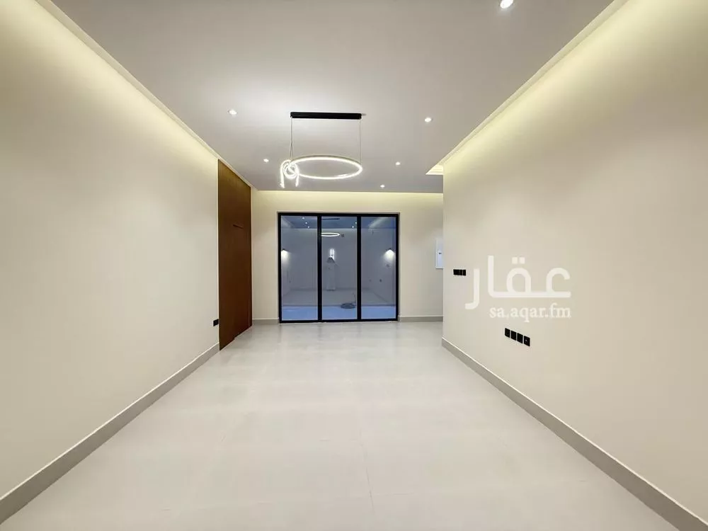 فيلا 5 غرف في المهدية 7