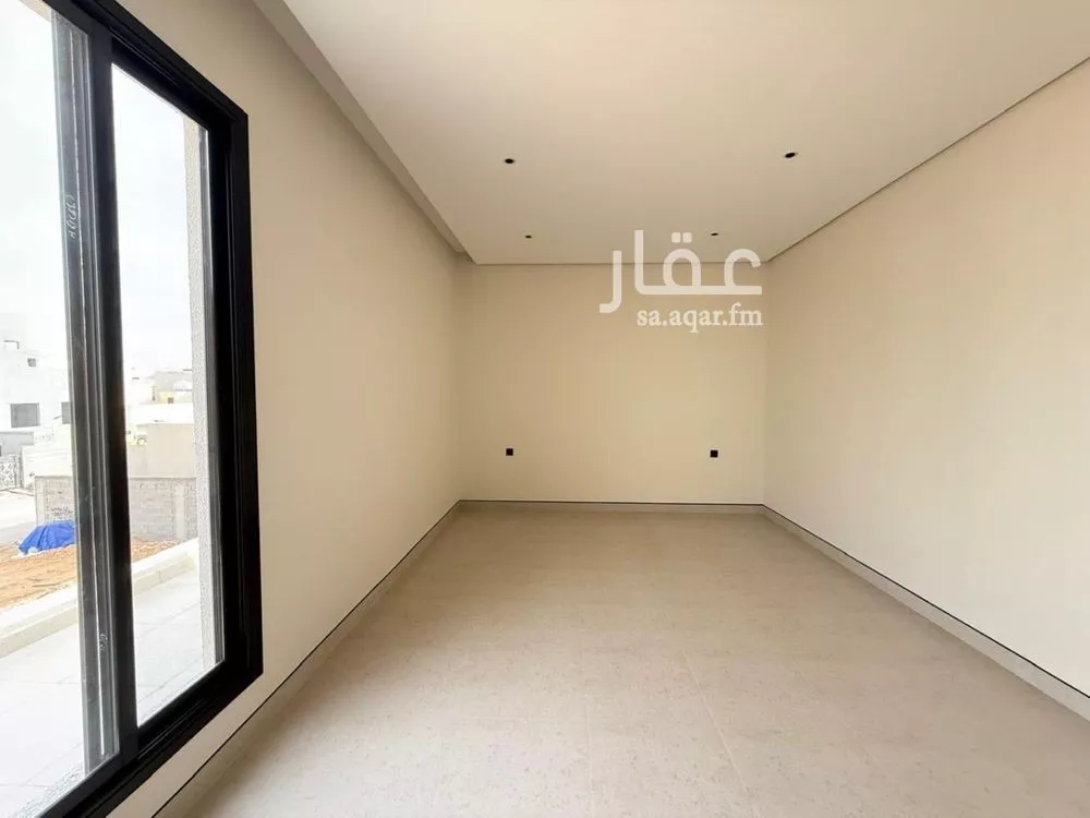 5 bedroom villa in Al Mahdiyyah 19