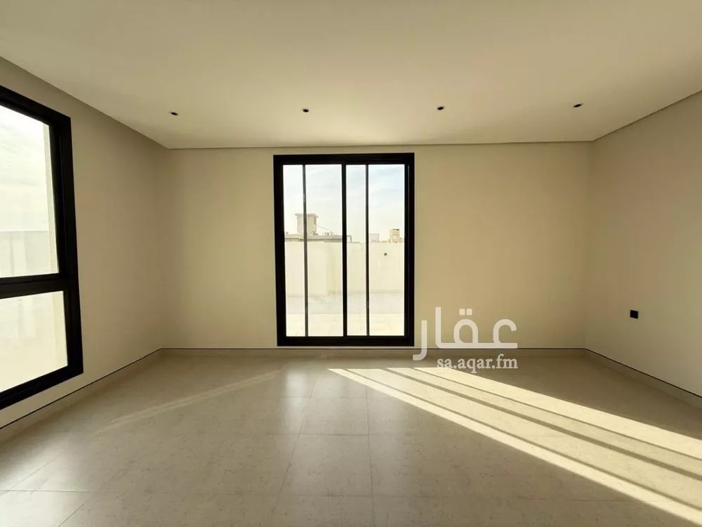 5 bedroom villa in Al Mahdiyyah 29