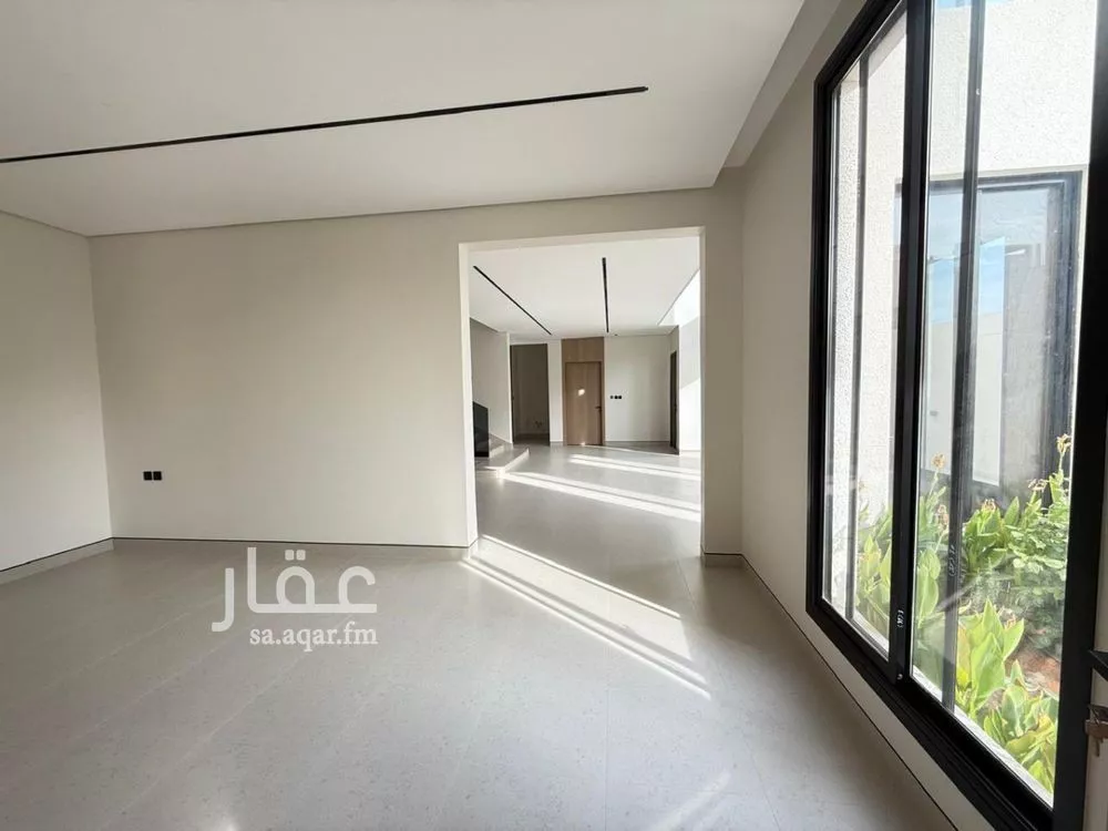 5 bedroom villa in Al Mahdiyyah 7
