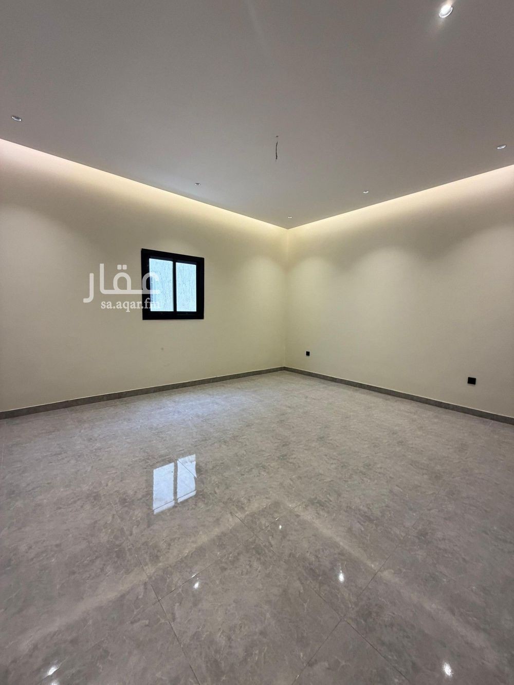 4 bedroom apartment in Madaen Al Fahd, Jeddah 4