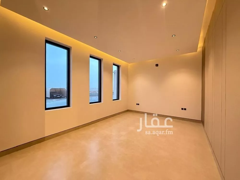 6 bedroom villa in Al Mahdiyyah 16