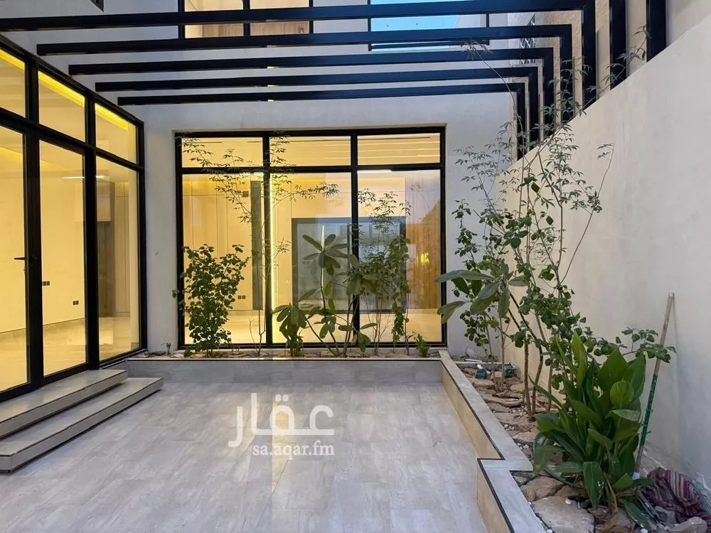 6 bedroom villa in Al Mahdiyyah 26