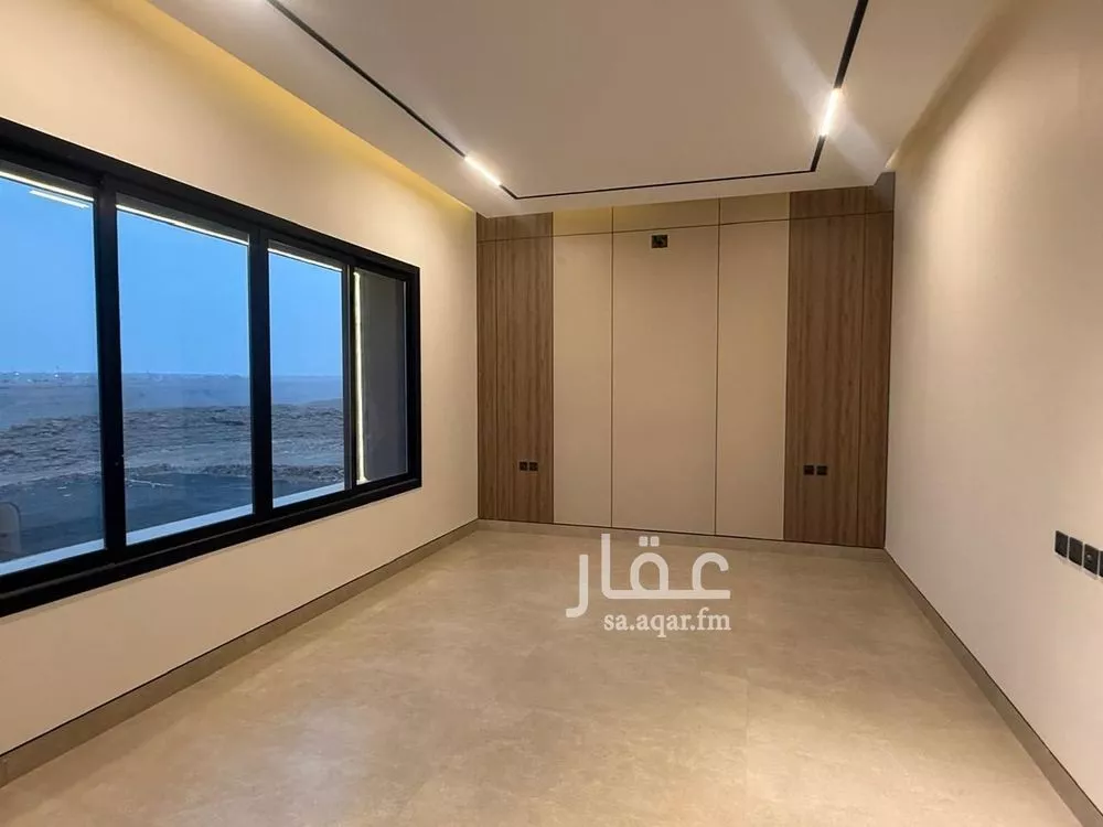6 bedroom villa in Al Mahdiyyah 4