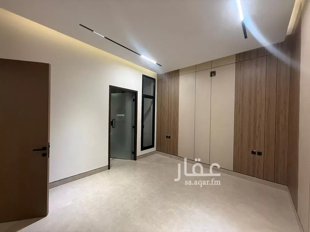 6 bedroom villa in Al Mahdiyyah 8