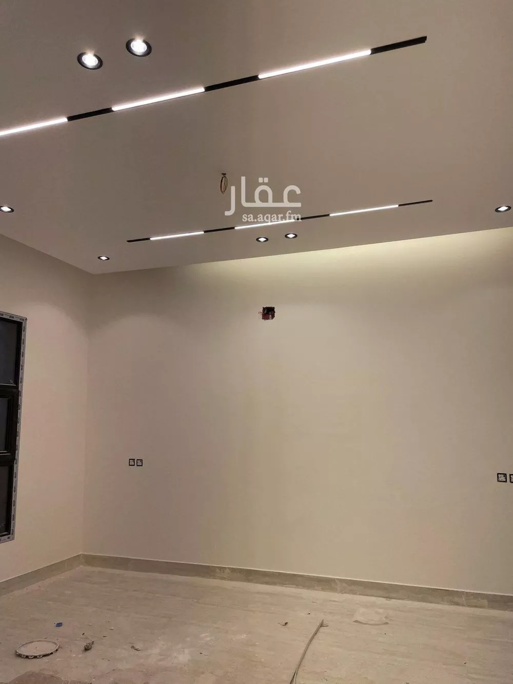 فيلا 5 غرف في ظهرة لبن 10
