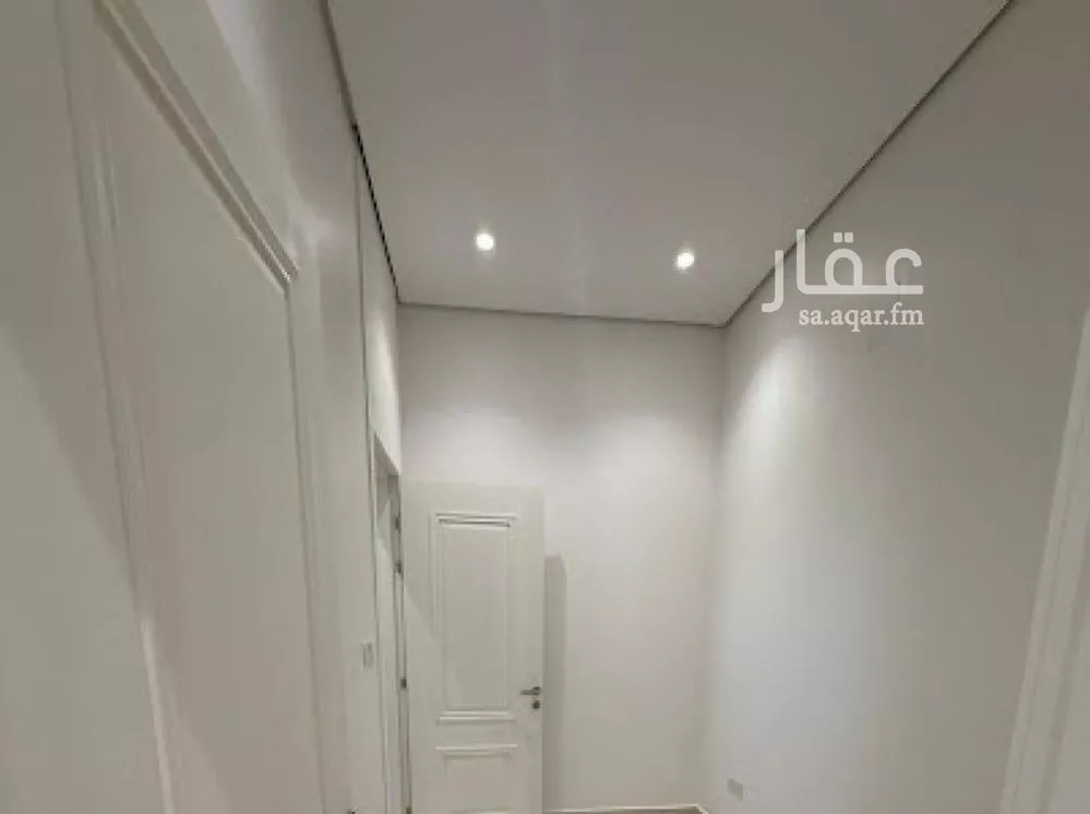 فيلا 6 غرف في المهدية 28