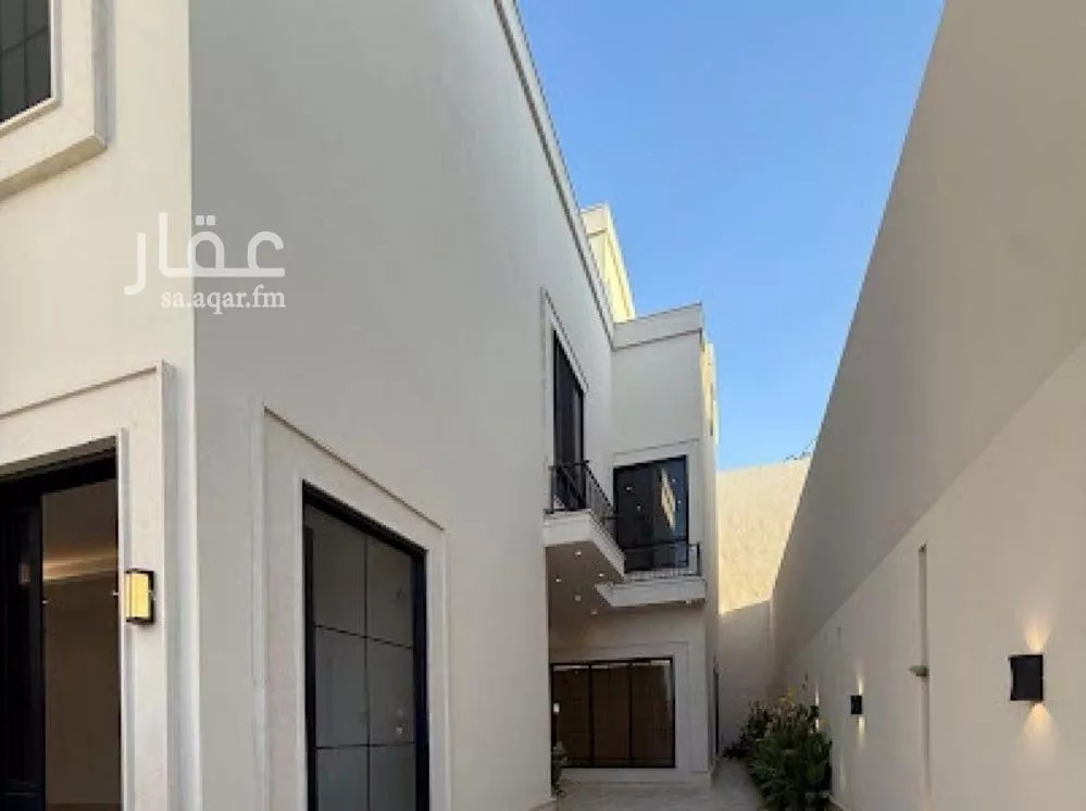 فيلا 6 غرف في المهدية 9