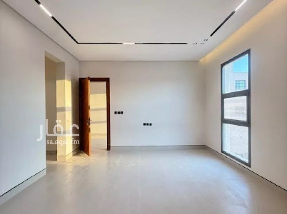6 bedroom villa in Al Mahdiyyah 14