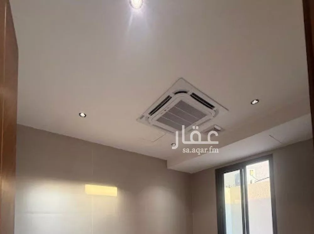6 bedroom villa in Al Mahdiyyah 5