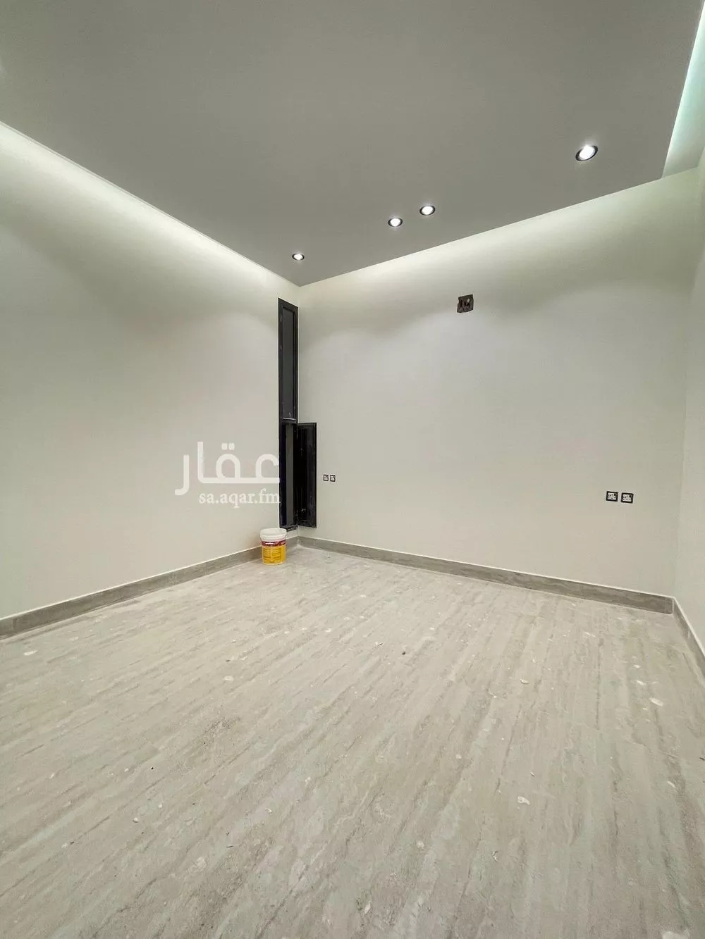 فيلا 5 غرف في ظهرة لبن 9