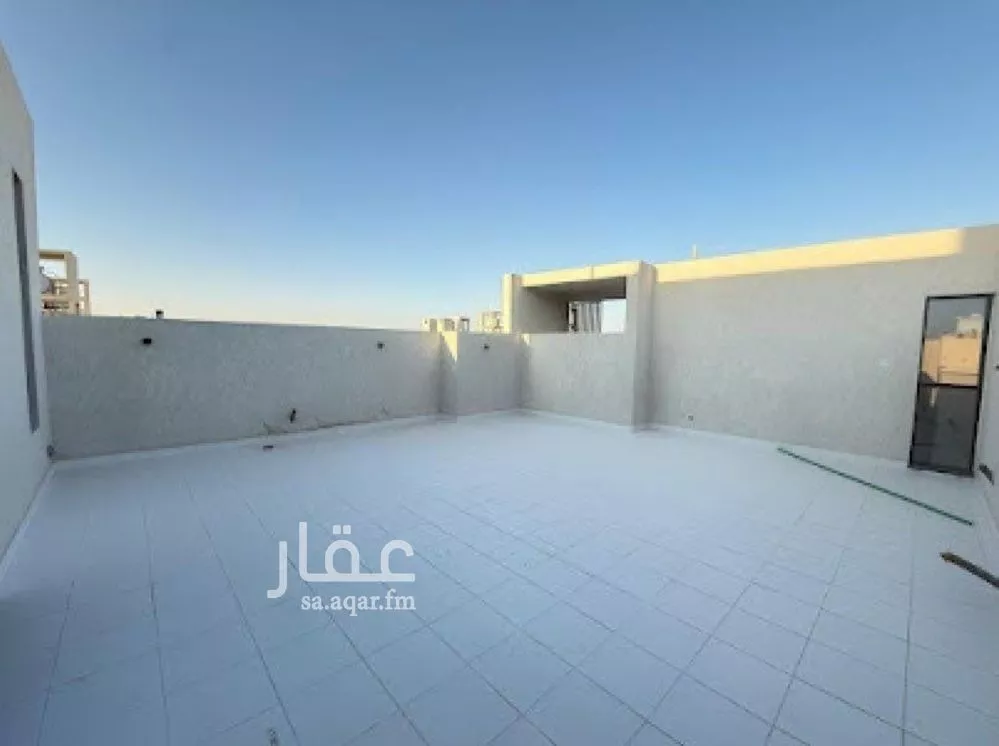 فيلا 4 غرف في المهدية 23