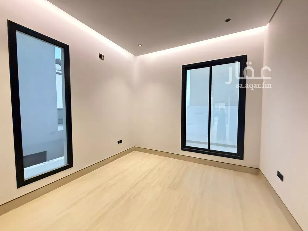5 bedroom villa in Al Mahdiyyah 14