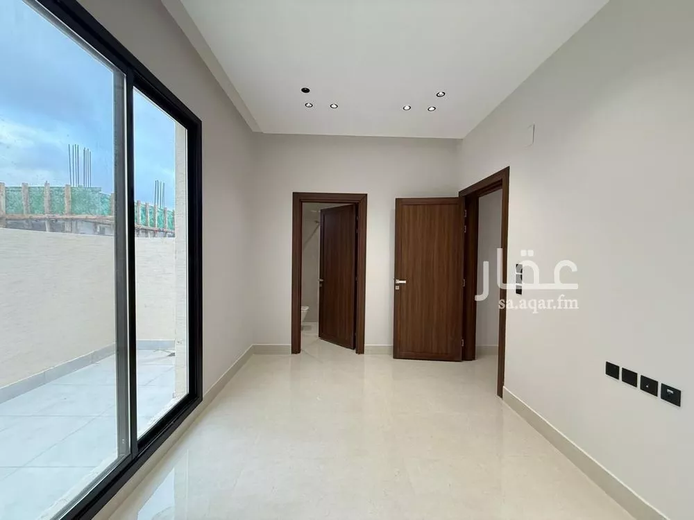 6 bedroom villa in Al Mahdiyyah 13