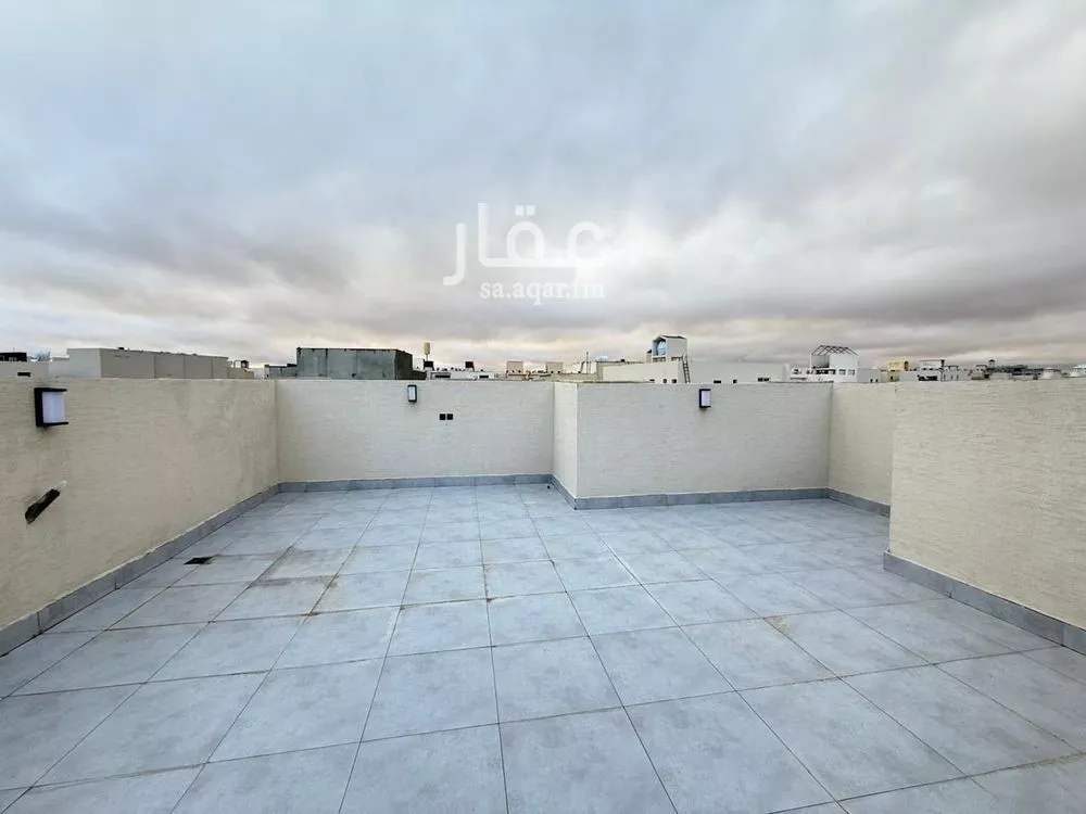 6 bedroom villa in Al Mahdiyyah 17