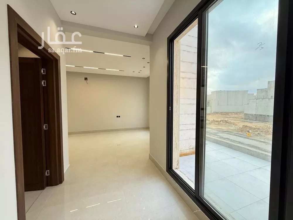 6 bedroom villa in Al Mahdiyyah 26