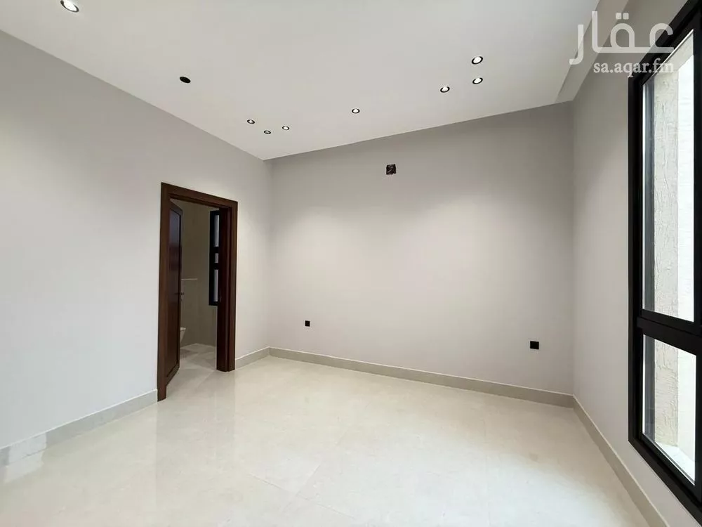 6 bedroom villa in Al Mahdiyyah 5