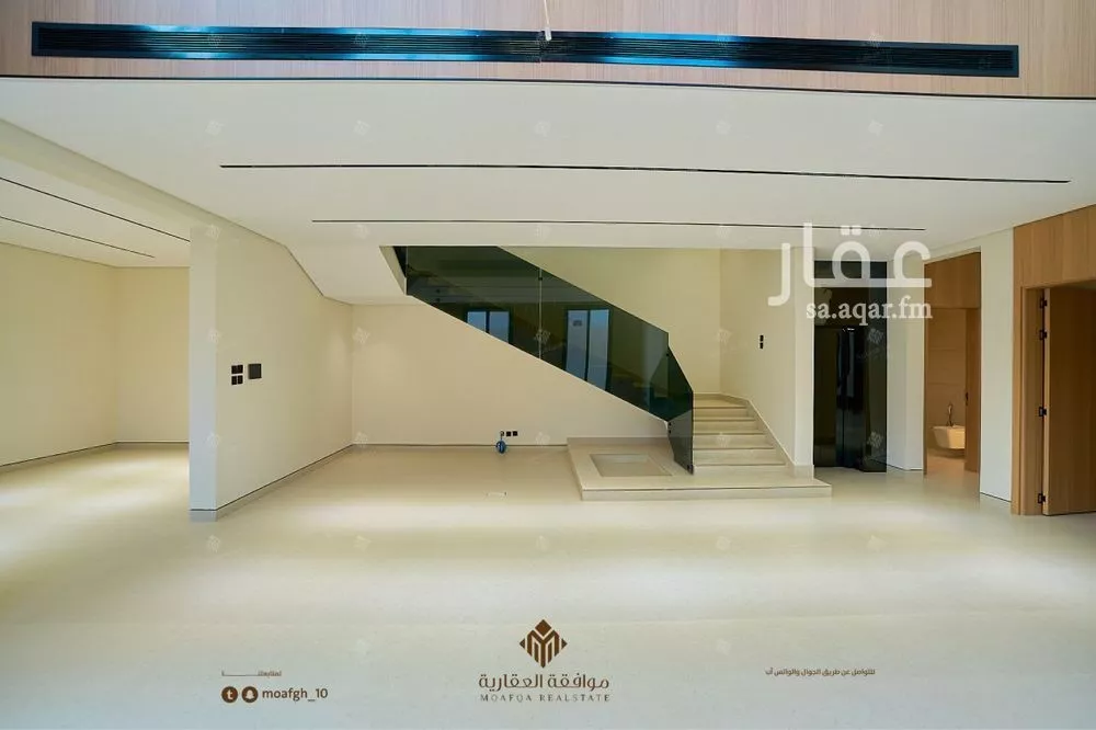 6 bedroom villa in Al Mahdiyyah 24