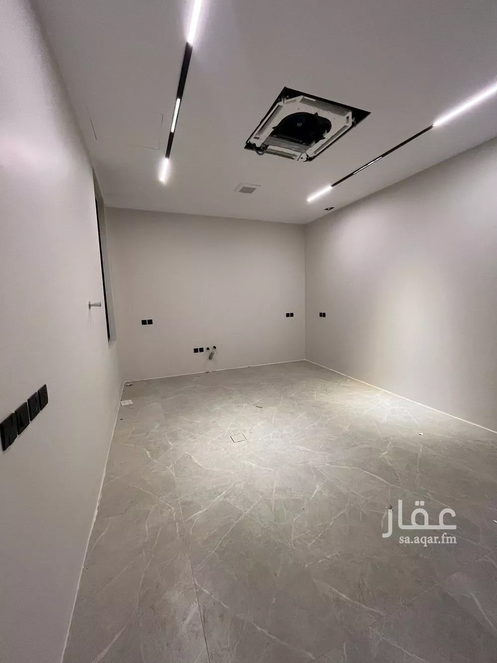 4 bedroom villa in Al Mahdiyyah 18