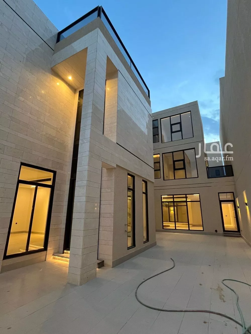 4 bedroom villa in Al Mahdiyyah 10