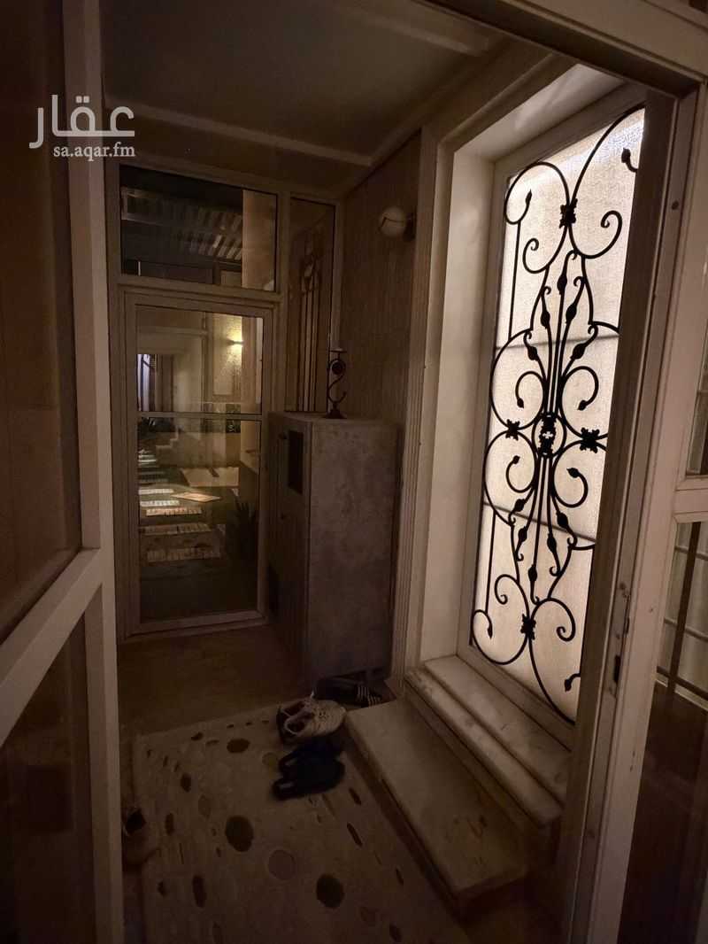 5 bedroom villa in Al Aridh, Riyadh 3