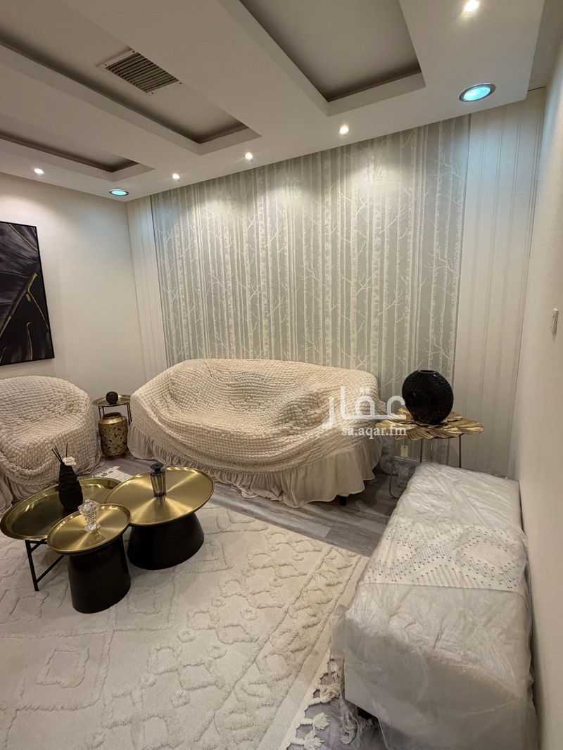5 bedroom villa in Al Aridh, Riyadh 22
